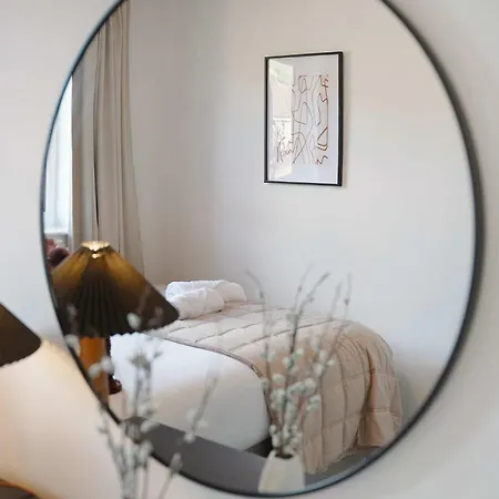 Дом отдыха Modern 3br Brompton Court Wi-fi By With Us Easby